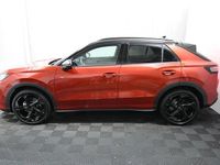 Neu VW T-Roc R-line 150 PS (110 kW) 2026 Rot SUV