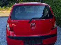 Gebraucht Hyundai i10 67 PS (49 kW) 2008 Rot Kleinwagen