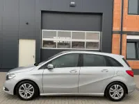 Gebraucht Mercedes B180 109 PS (80 kW) 2013 Silber Kleinwagen