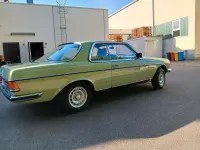 Gebraucht Mercedes 280 156 PS (114 kW) 1977 Grün Coupé