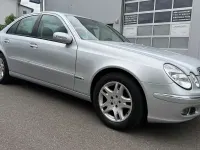 Używany Mercedes E280 231 KM (169 kW) 2005 Srebrny Sedan/Limuzyna