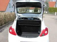 Gebraucht Opel Corsa 69 PS (50 kW) 2014 Weiß Kleinwagen