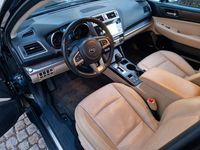 Usata Subaru Outback 175 CV (128 kW) 2017 Nero Station wagon