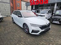 Gebraucht Skoda Octavia RS 245 PS (180 kW) 2022 Moonweiß perleffekt Kombi