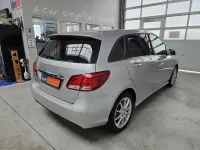 Gebraucht Mercedes B180 122 PS (89 kW) 2016 Silber Kleinwagen