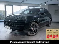 Gebraucht Porsche Cayenne E-Hybrid 470 PS (345 kW) 2024 Schwarz SUV