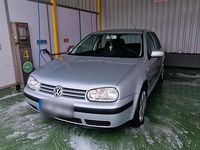 Gebraucht VW Golf IV 75 PS (55 kW) 2001 Silber Kleinwagen
