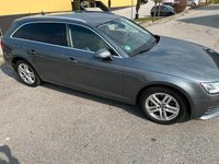 Używany Audi A4 Sport 190 KM (139 kW) 2017 Szary Kombi