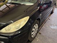 Gebraucht Peugeot 307 CC Tendance 140 PS (102 kW) 2005 Schwarz Cabrio