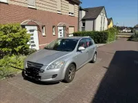 Gebraucht Kia Ceed Vision 109 PS (80 kW) 2009 Silber Kleinwagen