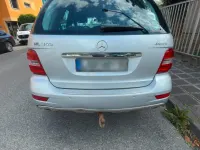 Gebraucht Mercedes ML350 272 PS (200 kW) 2010 Silber SUV