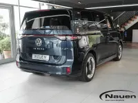 Ny VW ID. Buzz Pro 210 kW (286 HK) 2025 Blå MPV