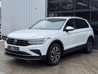Gebraucht VW Tiguan Active 150 PS (110 kW) 2022 Weiß SUV
