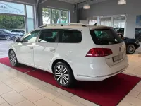 Gebraucht VW Passat Comfortline 150 PS (110 kW) 2012 Weiß Kombi