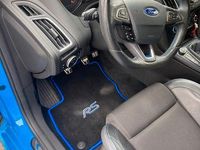 Gebraucht Ford Focus RS 349 PS (256 kW) 2017 Blau Limousine