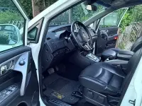 Gebraucht SsangYong Rodius Sapphire 178 PS (130 kW) 2017 Weiß Van / Kleinbus