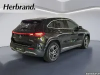 Gebraucht Mercedes EQA300 Advanced 167 kW (228 PS) 2025 Metalliclack kosmosschwarz SUV
