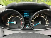 Gebraucht Ford Fiesta Titanium 101 PS (74 kW) 2014 Weiß Kleinwagen