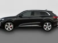 Uusi Audi Q5 Ambiente 204 HP (150 kW) 2026 Musta Katumaasturi