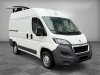 Gebraucht Peugeot Boxer 131 PS (96 kW) 2017 Weiß Van