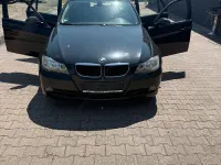 Gebraucht BMW 320 163 PS (119 kW) 2006 Schwarz Kombi