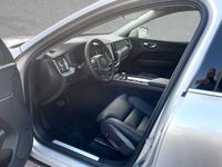 gebraucht Volvo XC60 B4 AWD Mild-Hybrid Core Automatik AHK ACC