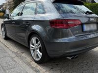 Gebraucht Audi A3 S-Line 180 PS (132 kW) 2015 Grau Limousine