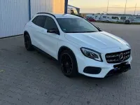 Gebraucht Mercedes GLA200 156 PS (114 kW) 2018 Weiß SUV