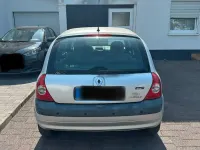 Gebraucht Renault Clio 58 PS (42 kW) 2005 Silber Kleinwagen