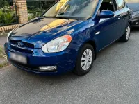 Gebraucht Hyundai Accent 97 PS (71 kW) 2009 Blau Kleinwagen