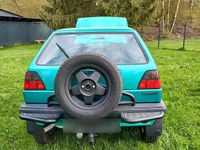 Second-hand VW Golf II 98 CP (72 kW) 1990 Verde Hatchback