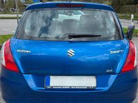 Gebraucht Suzuki Swift 94 PS (69 kW) 2012 Blau Kleinwagen