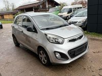 Second-hand Kia Picanto 69 CP (50 kW) 2013 Argintiu Hatchback