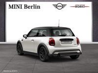 Gebraucht Mini Cooper 136 PS (100 kW) 2023 Weiß Kleinwagen