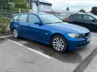 Gebraucht BMW 318 143 PS (105 kW) 2008 Blau Kombi