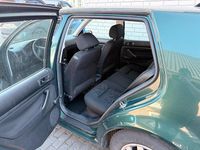 Gebraucht VW Golf III 75 PS (55 kW) 1999 Grün Limousine