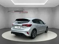 Gebraucht Ford Focus ST-Line 116 PS (85 kW) 2025 Polarsilber metallic (metallic) Limousine