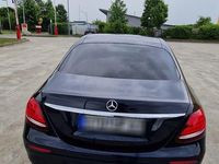 Gebraucht Mercedes E220 AMG 194 PS (142 kW) 2019 Blau Limousine