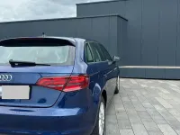 Gebraucht Audi A3 Sportback Attraction 110 PS (80 kW) 2014 Blau Kleinwagen