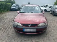 Gebraucht Opel Vectra 101 PS (74 kW) 1997 Andere farben Limousine