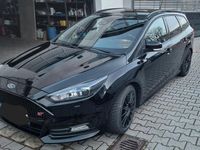Gebraucht Ford Focus ST 250 PS (183 kW) 2018 Schwarz Kombi