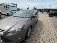 Gebraucht Ford Focus 140 PS (102 kW) 2012 Grau Kombi