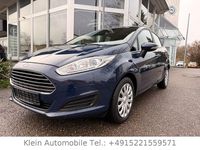 Gebraucht Ford Fiesta Trend 101 PS (74 kW) 2015 Blau Kleinwagen