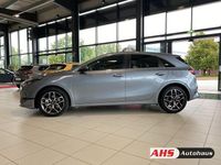 Neu Kia Ceed Style 140 PS (102 kW) 2025 Silber Kleinwagen