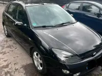 Usata Ford Focus 116 CV (85 kW) 2002 Nero Berlina