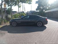 Gebraucht BMW 750 408 PS (300 kW) 2009 Limousine