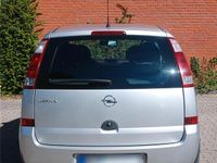 Second-hand Opel Meriva 87 CP (63 kW) 2003 Argintiu Monovolum