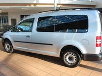 Gebraucht VW Caddy Maxi 140 PS (102 kW) 2015 Silber Van / Kleinbus
