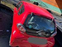 Gebraucht Toyota Aygo Club 68 PS (50 kW) 2011 Rot Kleinwagen