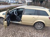 Gebraucht Opel Astra 2005 Gelb Kombi